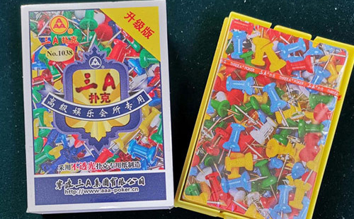 新源扑克批发采购指南与产品质量识别要点解析